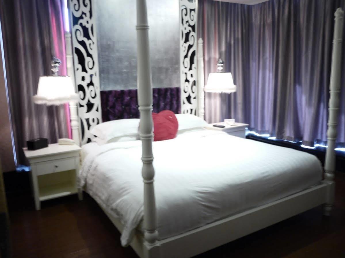 We Love Hotel Shanghai Exteriör bild
